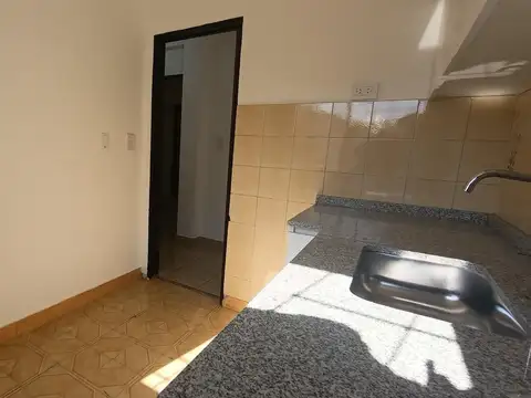 Depto Tipo Casa en Alquiler al Sureste