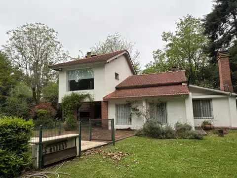 Casa quinta CASAURINAS LUJAN