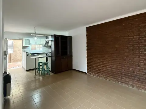 Casa en Alquiler 40 años