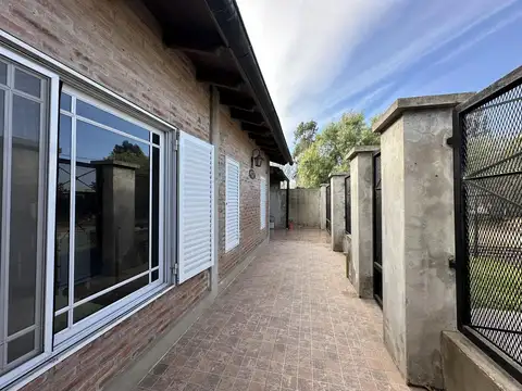 Casa 3 ambientes con 1 baño