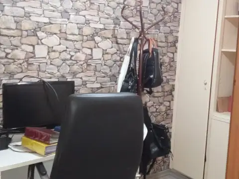 Casa en Alquiler en Lomas del Mirador, $ 1.200.000