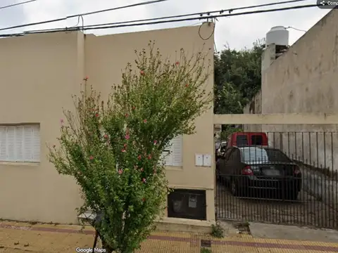 ALQUILER CASA EN PH