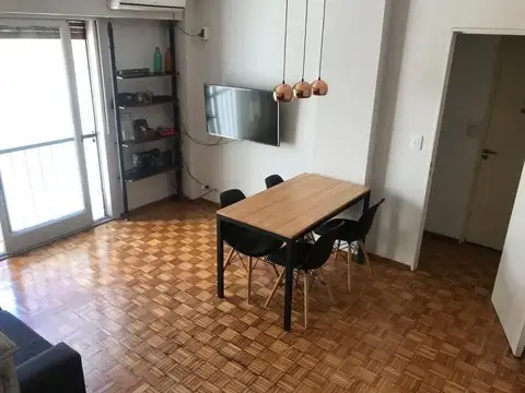 Malvinas Argentinas 200, Piso 1