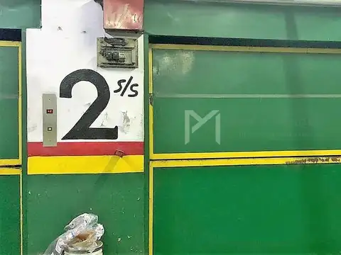 Cochera en Venta Cubierta