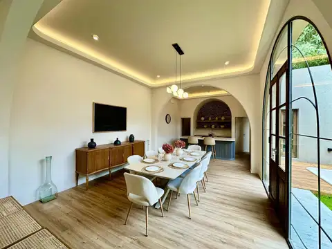 Casa en Venta en Nuestra Señora De Lourdes, USD 390.000