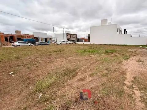 Terreno en Venta en Campos De Manantiales, USD 53.000