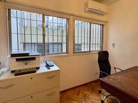 VENTA OFICINA VIAMONTE 1300 - TRIBUNALES - CENTRO