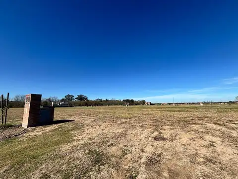 Terreno en  venta Barrio Nativas listo para construir