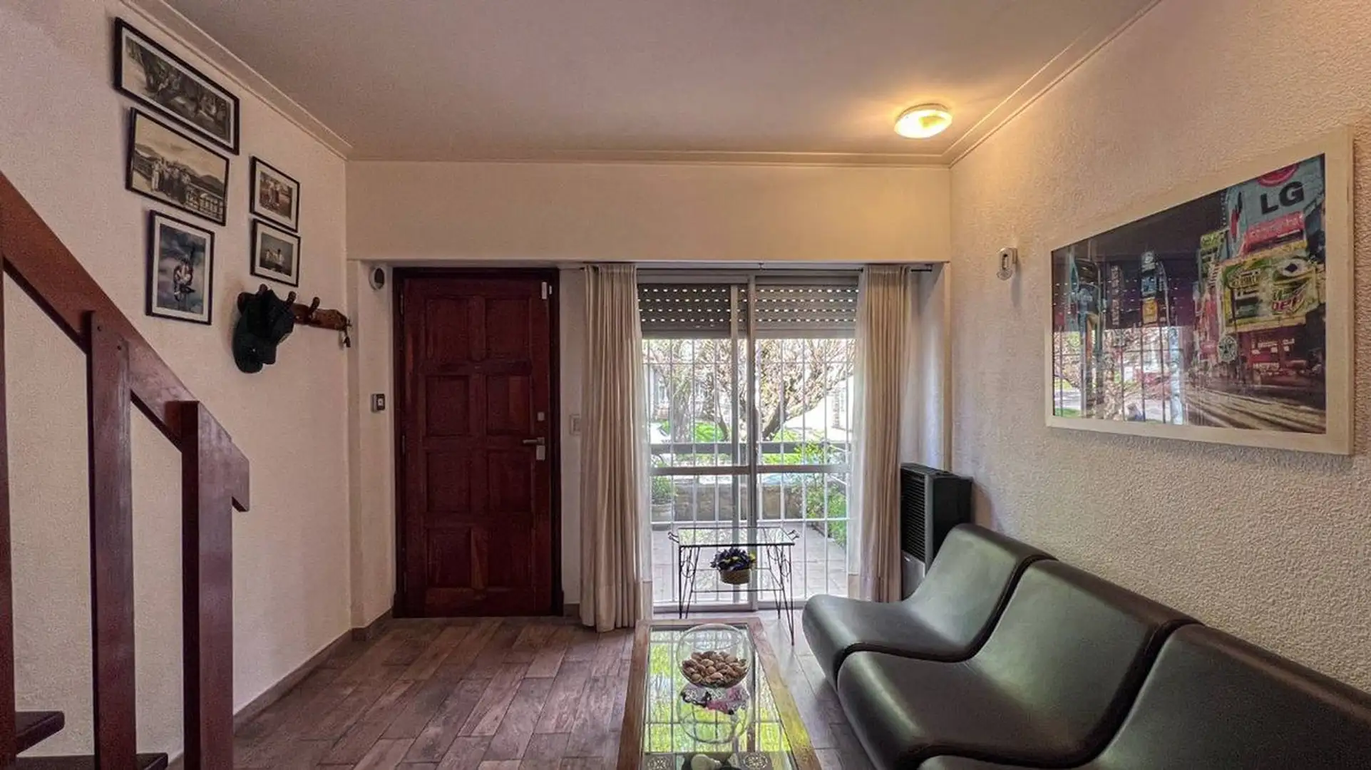 Venta Duplex 3 ambientes P Mogotes cochera baulera