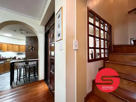 Casa en Venta con 1 cochera