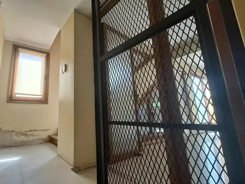Depto Tipo Casa en Venta de 4 dormitorios