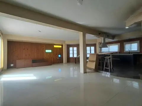 Depto Tipo Casa en Venta en Quilmes, USD 130.000