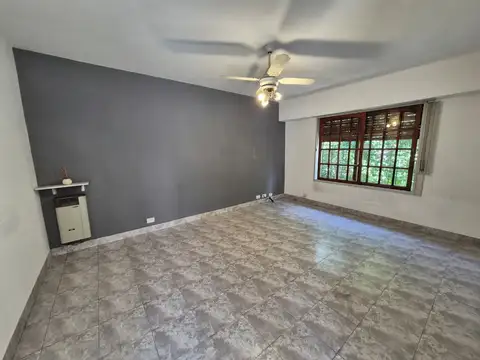 Depto Tipo Casa 6 ambientes con 4 baños