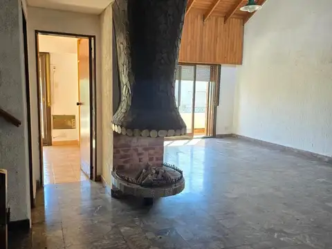 Depto Tipo Casa en Venta en Villa Lynch, USD 99.000