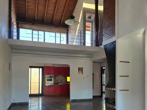 Depto Tipo Casa en Venta 40 años
