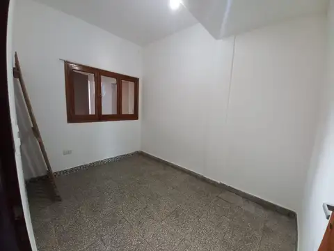 IDEAL CONSULTORIOS 3 AMBIENTES B°  B. ARAOZ