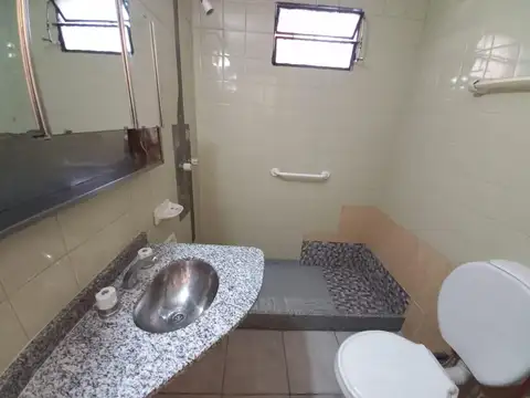 Local en Alquiler en Zona Sur, $ 600.000