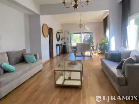 Casa en Venta en Pilar del Este - Santa Guadalupe, USD 330.000