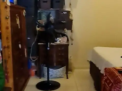 PRIMERA JUNTA 2400, Piso 1