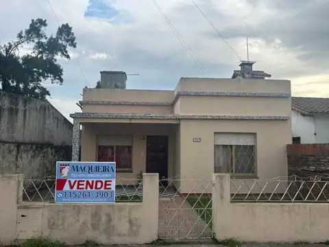 APTA CRÉDITO-3 AMB- COCINA COMEDOR-JARDIN Y PARRILLA-LAVADERO