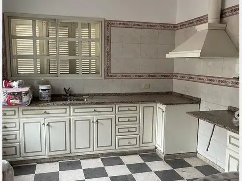 Departamento en Alquiler de 4 ambientes