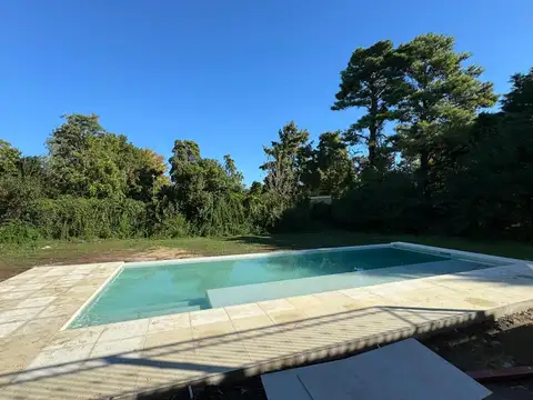 Casa 5 ambientes con 4 baños