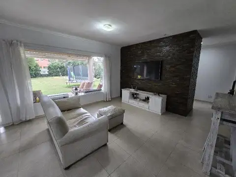 Casa en Venta en Maschwitz Village, USD 185.000