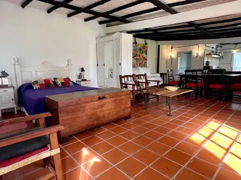 Casa en Alquiler Temporal con 1 cochera