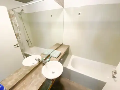 Departamento en Alquiler con 1 cocheras