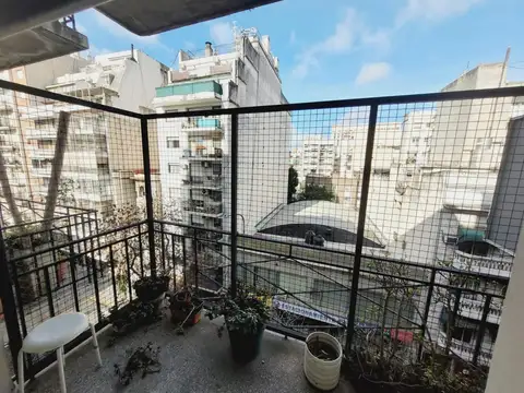 Venta 4 ambientes,balcón, APTO PROF,excelente ubic Caballito