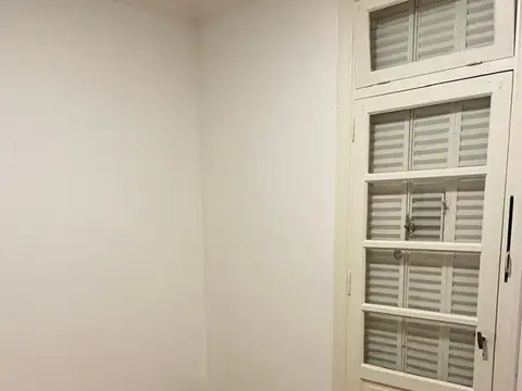 Depto Tipo Casa en Venta al Este