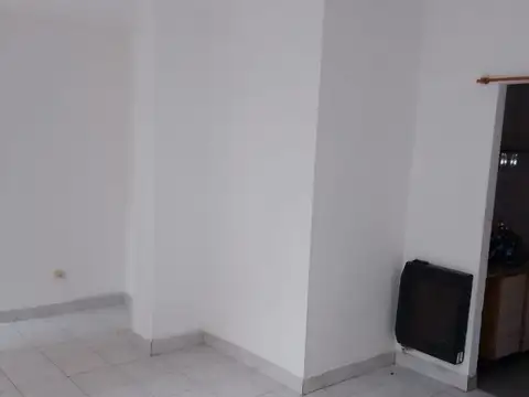 Local en Alquiler en Rosario, $ 580.000