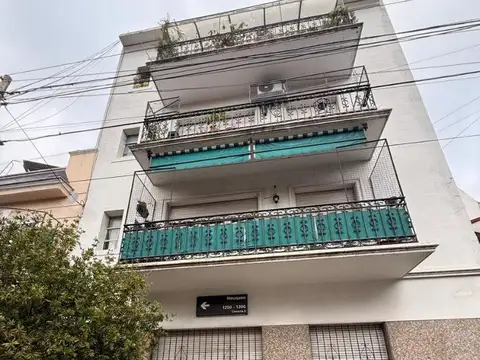 Departamento en Venta 3 ambientes Caballito Norte Escalera