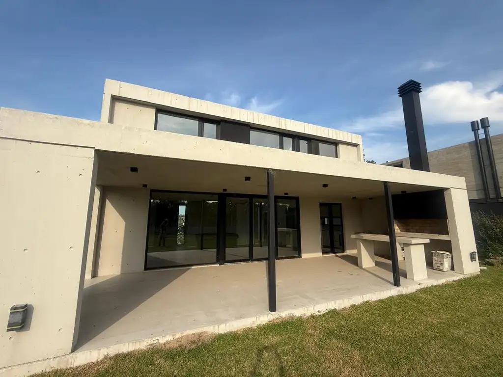 Casa en venta de 3 dormitorios con pileta - Foto 35