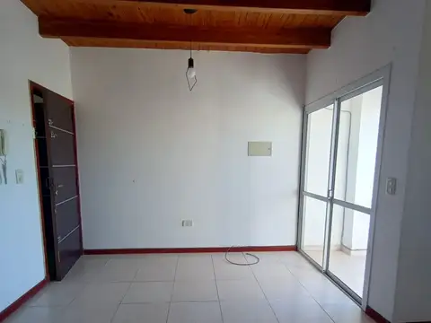 Departamento en Alquiler en Godoy Cruz, $ 600.000