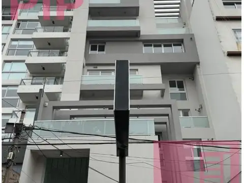 A ESTRENAR!!  COQUETO SEMIPISO DE 3 AMBIENTES!!!