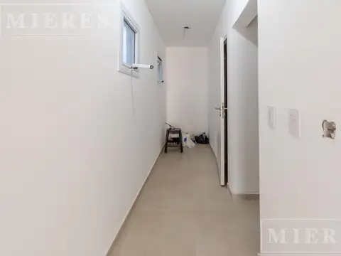 Local en Venta en Ciudad De Tigre, USD 170.000
