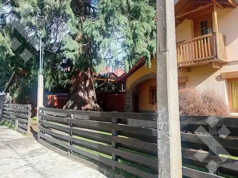 Casa en Alquiler de 3 dormitorios
