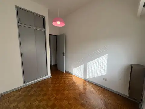 Departamento en Alquiler en Constitución, $ 950.000
