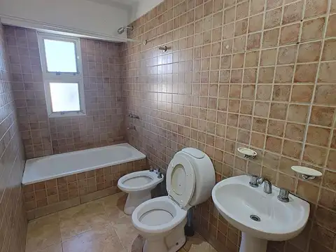 Departamento 3 ambientes con 1 baño