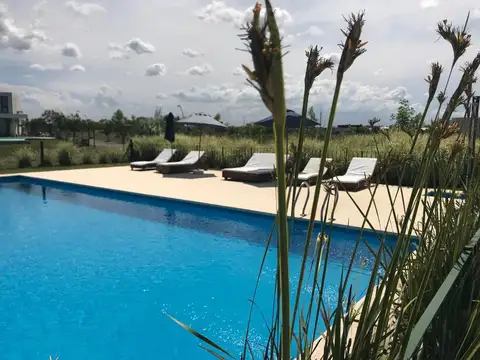 Barrio Amarras - Lote interno en venta