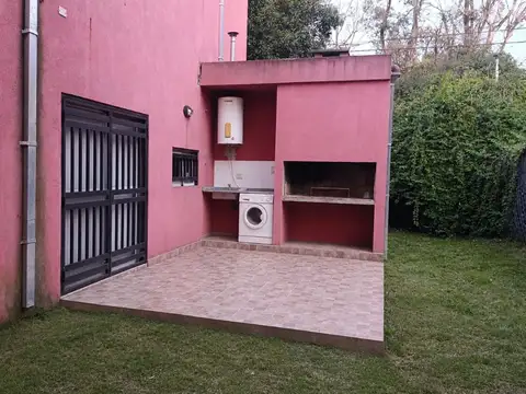 Casa en Venta en La Reja, USD 100.000