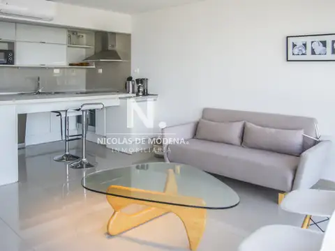 Departamento en Venta en Playa Brava, USD 240.000