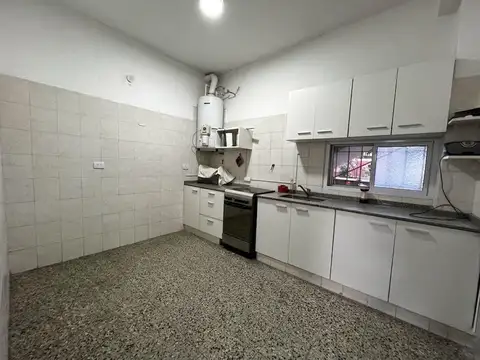 Oficina en Alquiler 40 años