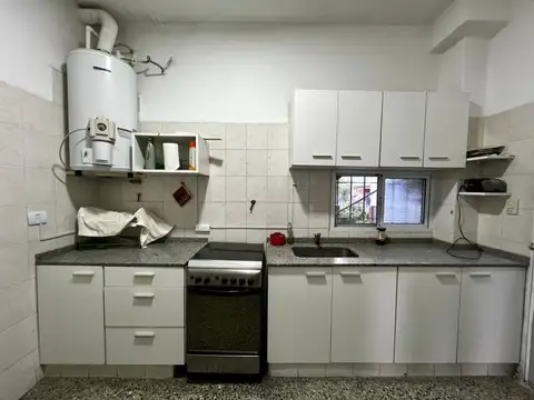 Oficina 2 ambientes con 1 baño
