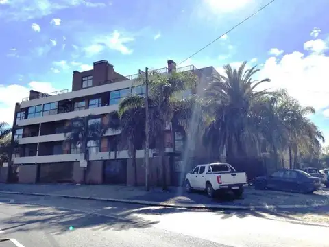 DEPARTAMENTO EN VENTA :: A ESTRENAR :: 3 AMB ::c/terr priv.