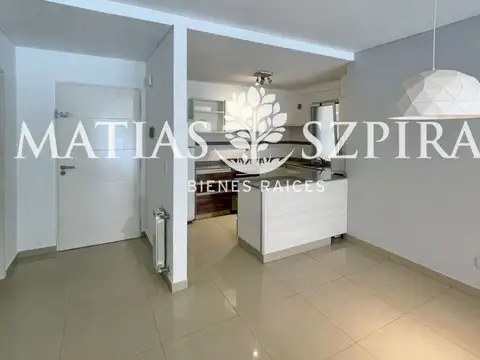 Departamento en venta, 3 ambientes PB con cochera en complejo. 