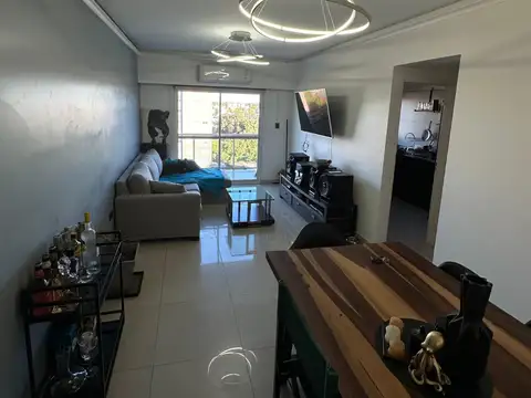 Independencia 300, Piso 8
