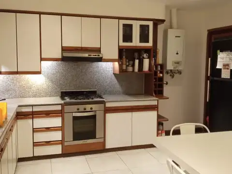Departamento en Venta de 6 dormitorios
