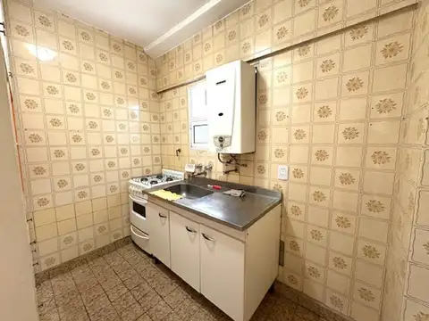 3 AMBIENTES CABALLITO EN EXCELENTE UBICACION 